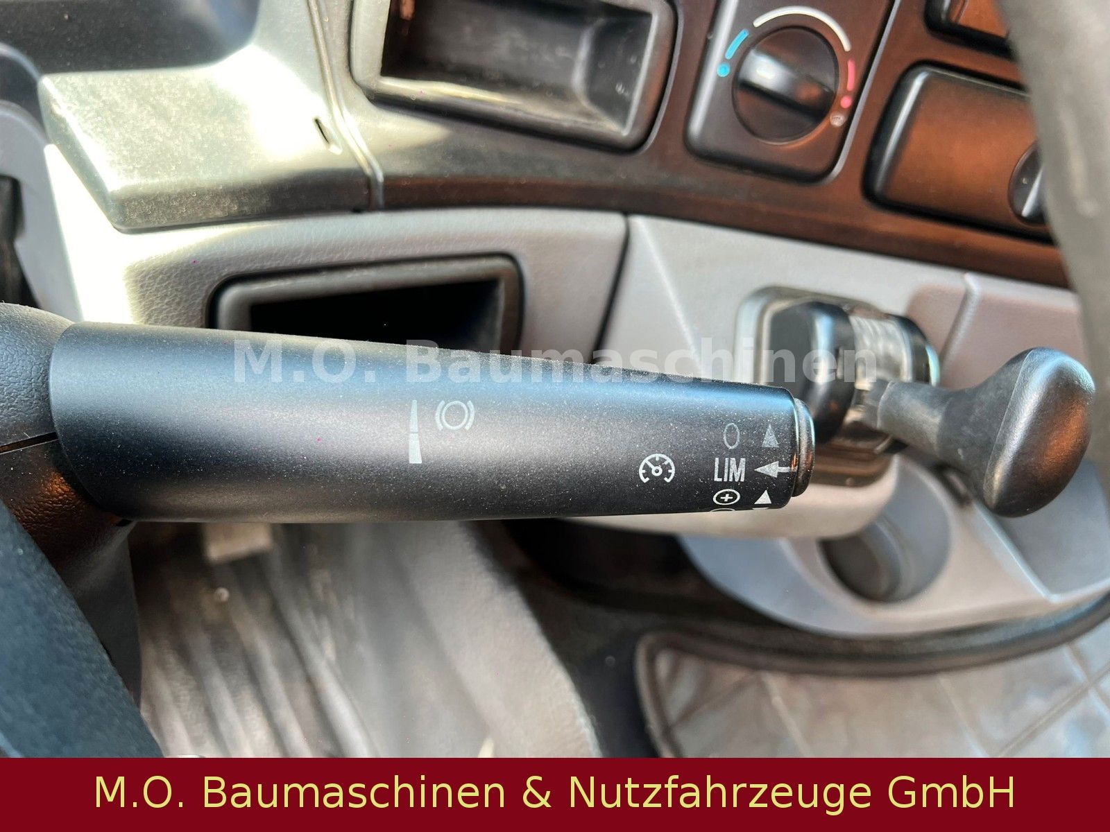 Fahrzeugabbildung Mercedes-Benz Actros 2636/Euro 5/6x4/12,6 m³ Leistikow / Uraca