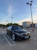 Mercedes-Benz S 500 - AMG Paket 21 Zoll Burmester - Mercedes-Benz S 500 in Hamburg