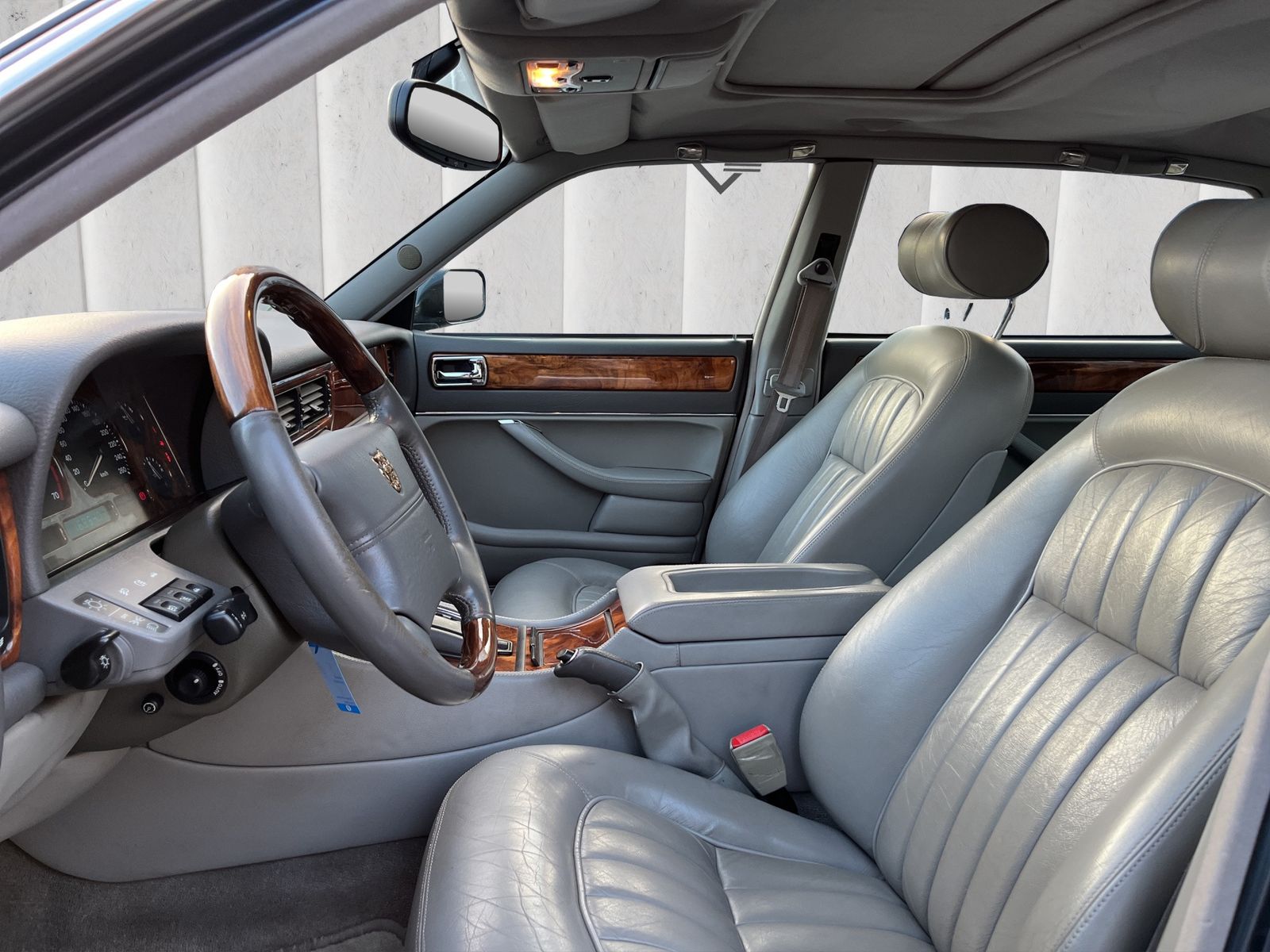 Fahrzeugabbildung Jaguar XJ X300 LWB**Standheizung**EIN ECHTER JAGUAR**