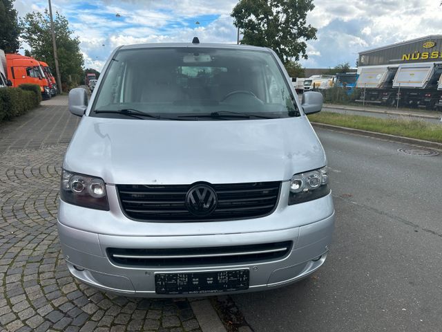 Volkswagen T5 Transporter Bus Multivan Highline