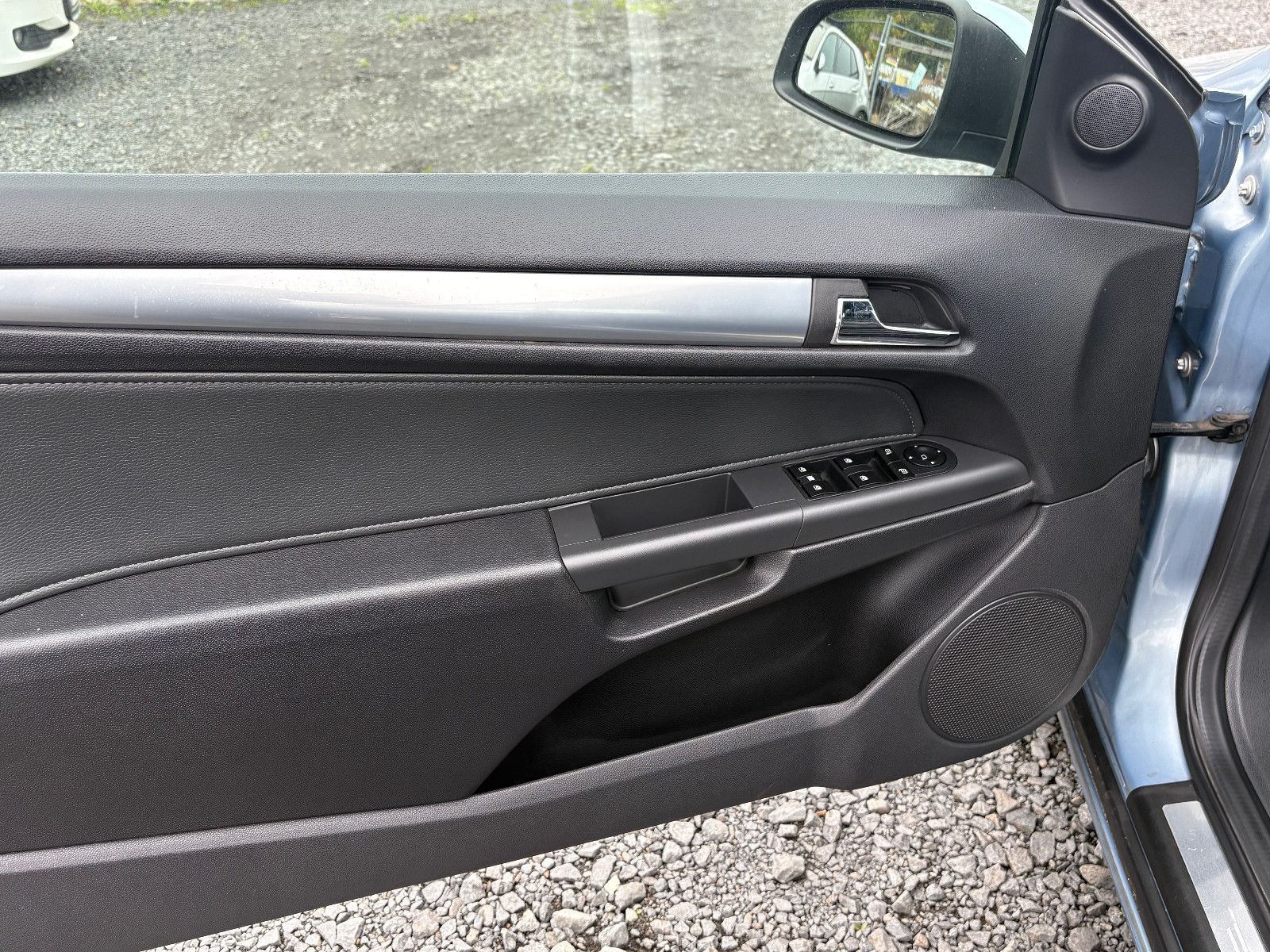 Fahrzeugabbildung Opel Astra 1.9 CDTI Leder Klima 1.HAND 110kW