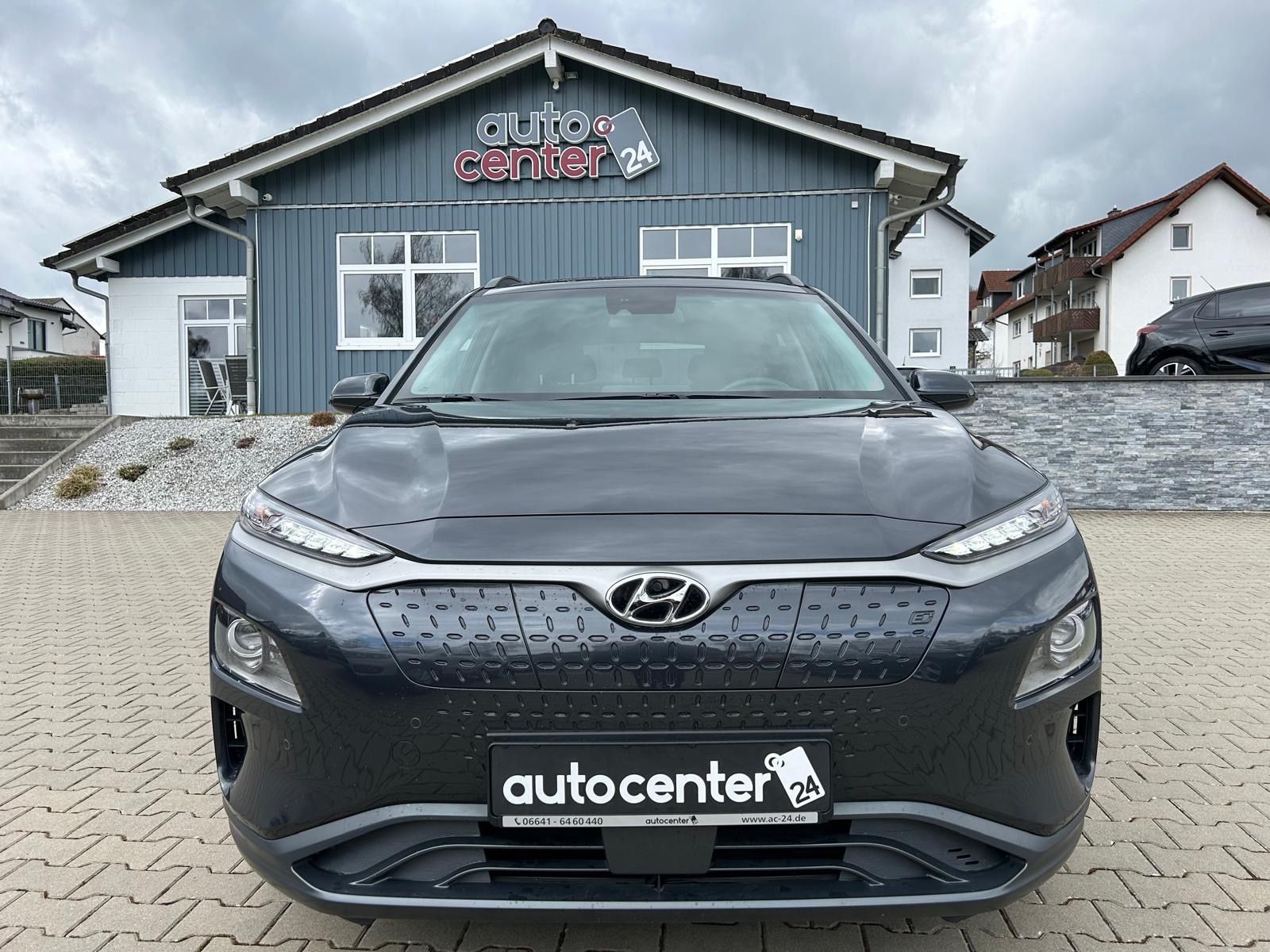 Fahrzeugabbildung Hyundai Kona Elektro Style°64 kWh°