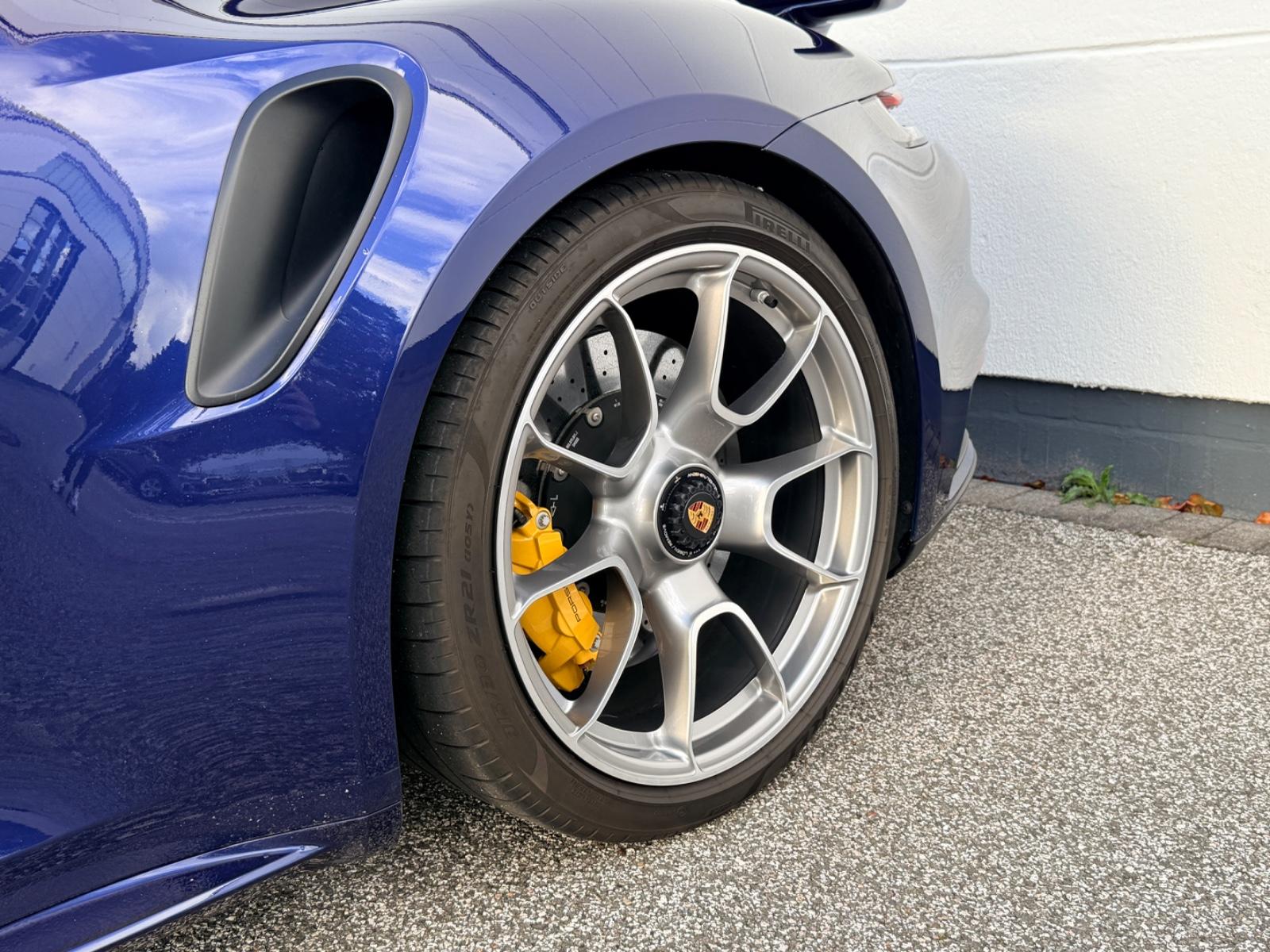 Porsche 992 Turbo S Coupé Aero Exclusive PPF Approved