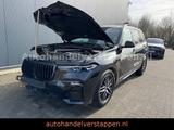 BMW X7 M50d 294KW Pano Sky -Executive- 6Sitzer - BMW X7 Unfallwagen