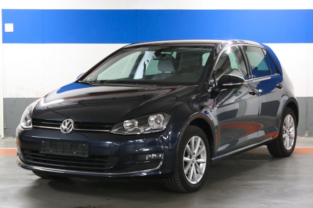 Volkswagen Golf  VII Lim. Lounge BMT