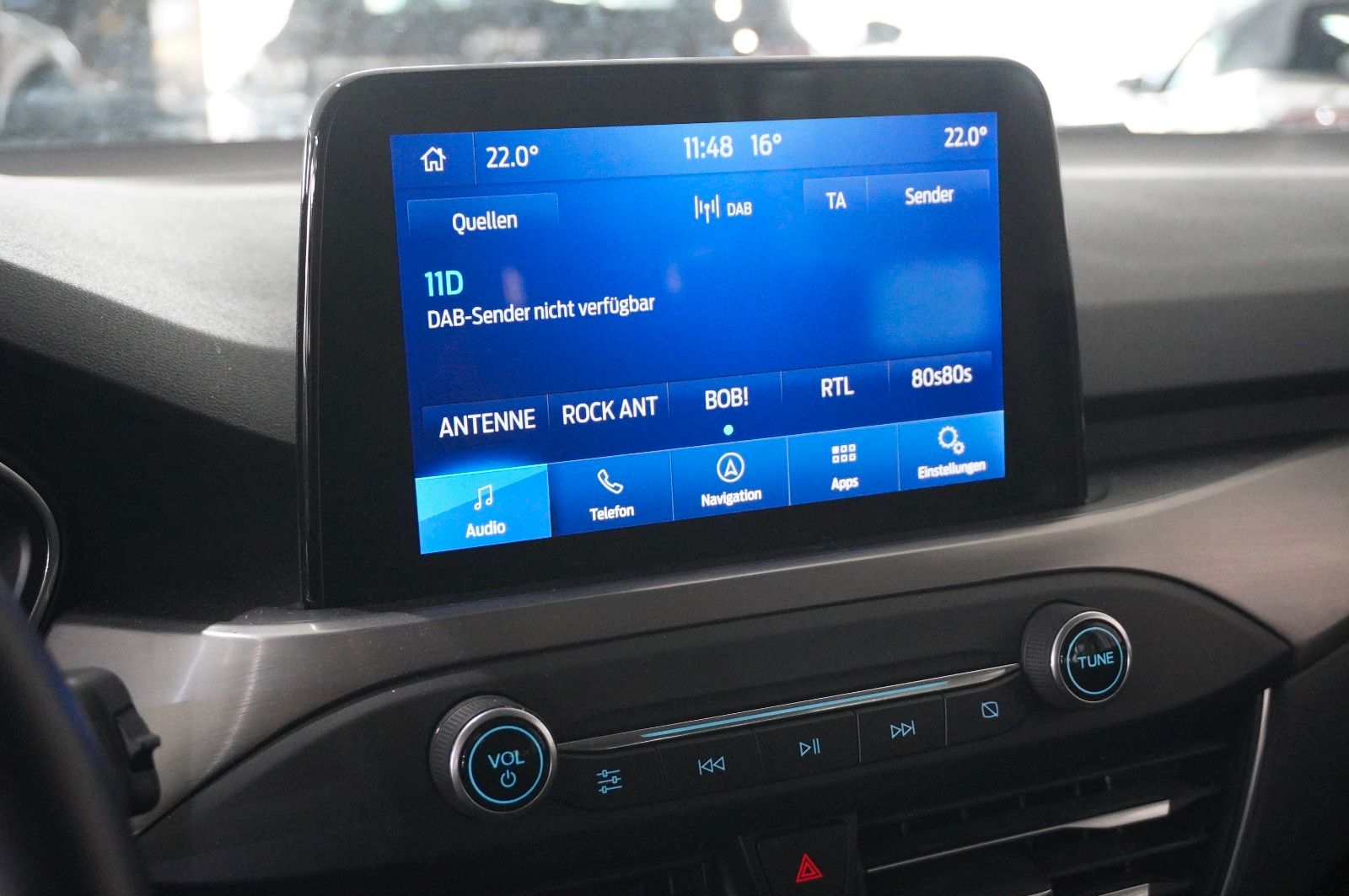 Fahrzeugabbildung Ford Focus Turnier 1.5D TITANIUM NAVI/LED/KAMERA/DAB+