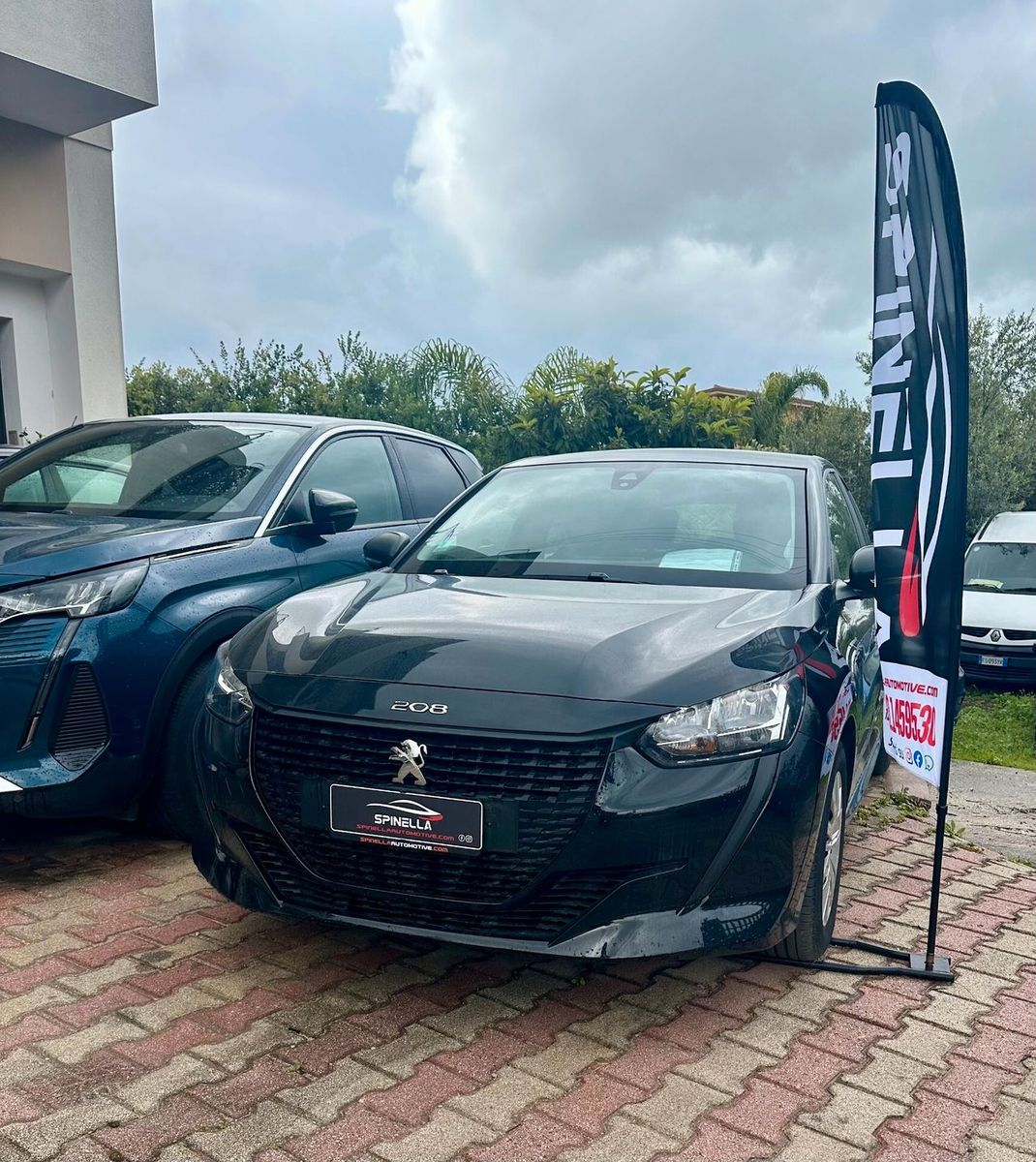 PEUGEOT 208