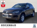 Volkswagen Touareg 3.0 TDI V6 4Motion NAVI STHZG Luft AHK - Volkswagen Touareg aus 2014