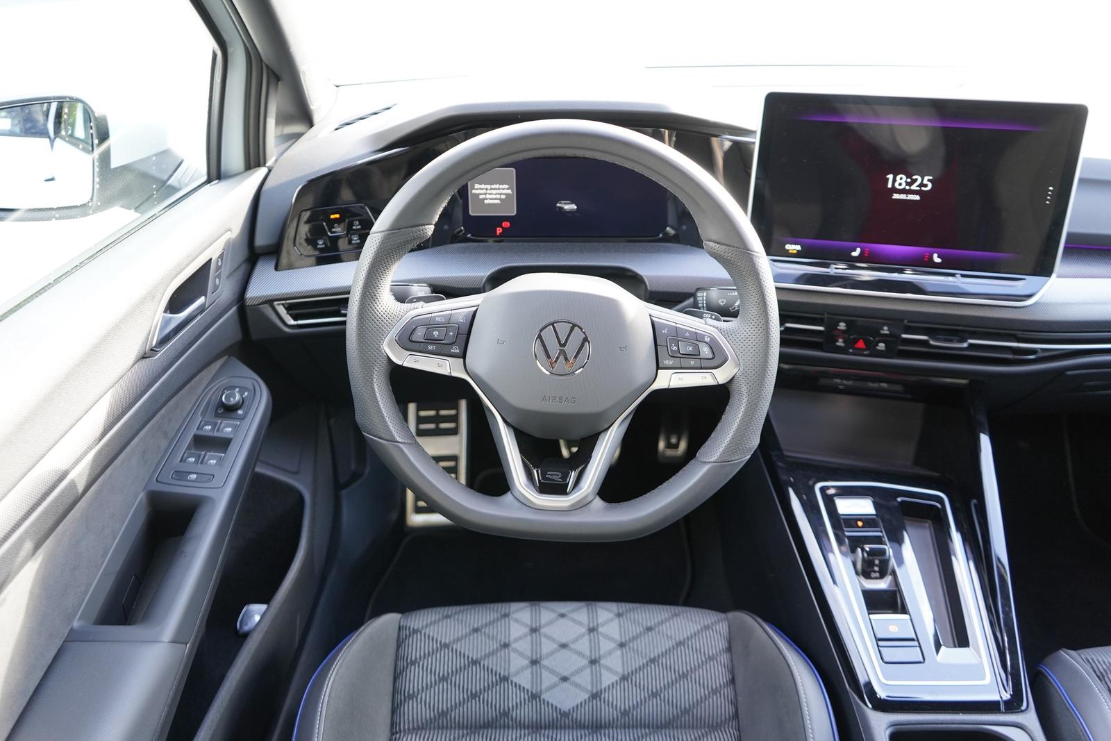 Volkswagen Golf VIII Variant 1.5 eTSI R-Line DSG LED Kamera, миниатюра 10