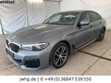 BMW 530 e xDrive Facelift M Sport Glasdach LiveCockp - BMW 530: Facelift