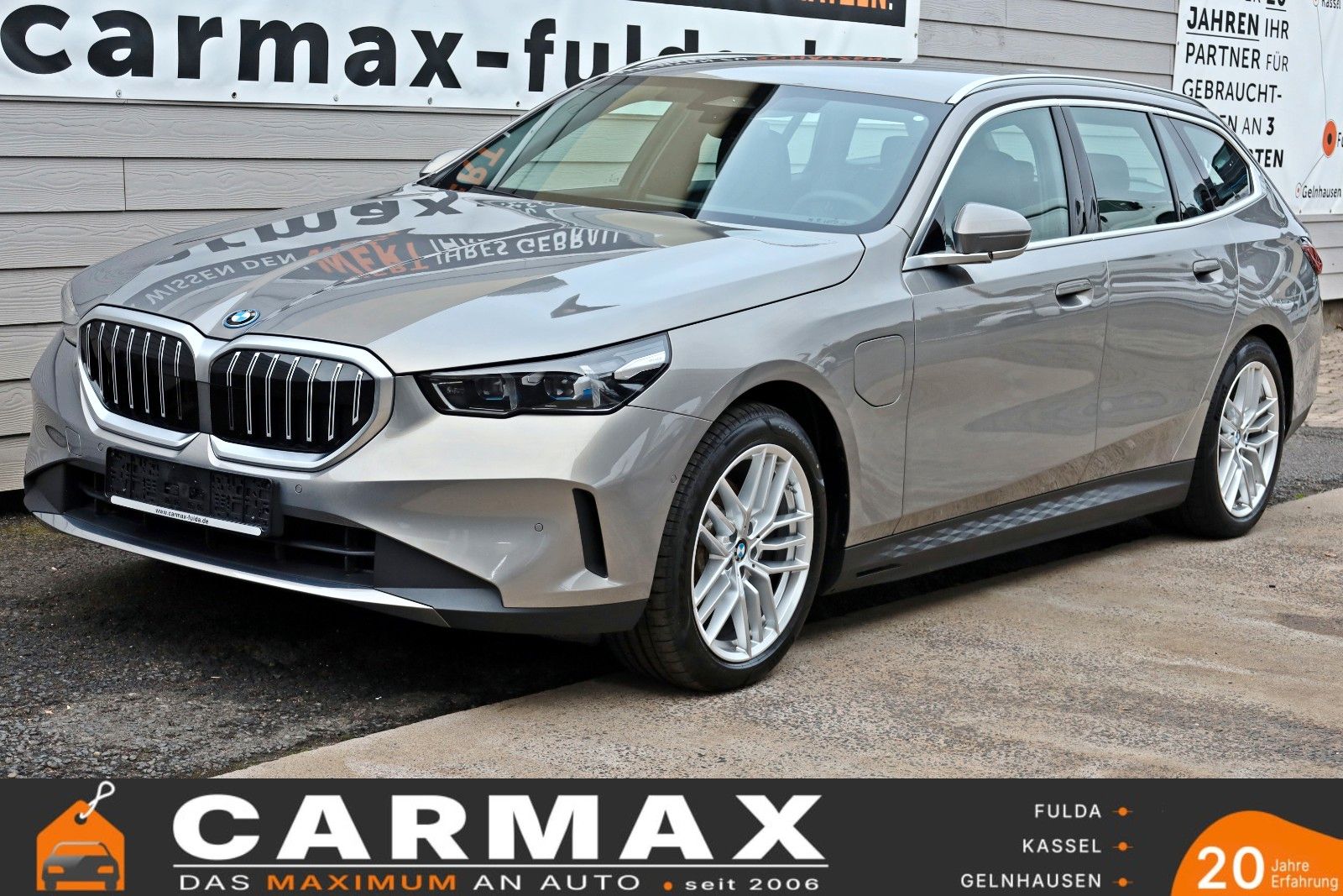 Fahrzeugabbildung BMW 530e Touring Leder,Navi,LED,H/K,Travel Paket,AHK