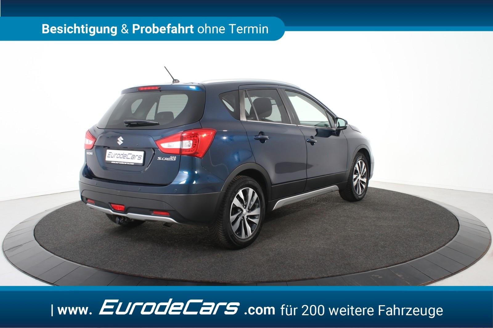 Suzuki (SX4) S-Cross  Automatik *Navi*Pano.*AHK*SHZ*