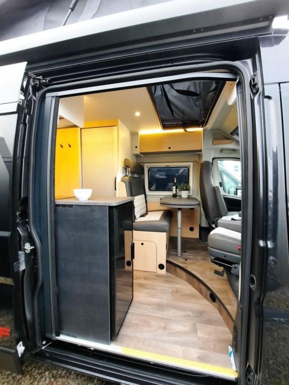 Fahrzeugabbildung Sunlight Camper Van Cliff 600 X RT Verfüg./Sparen Sie 6.7