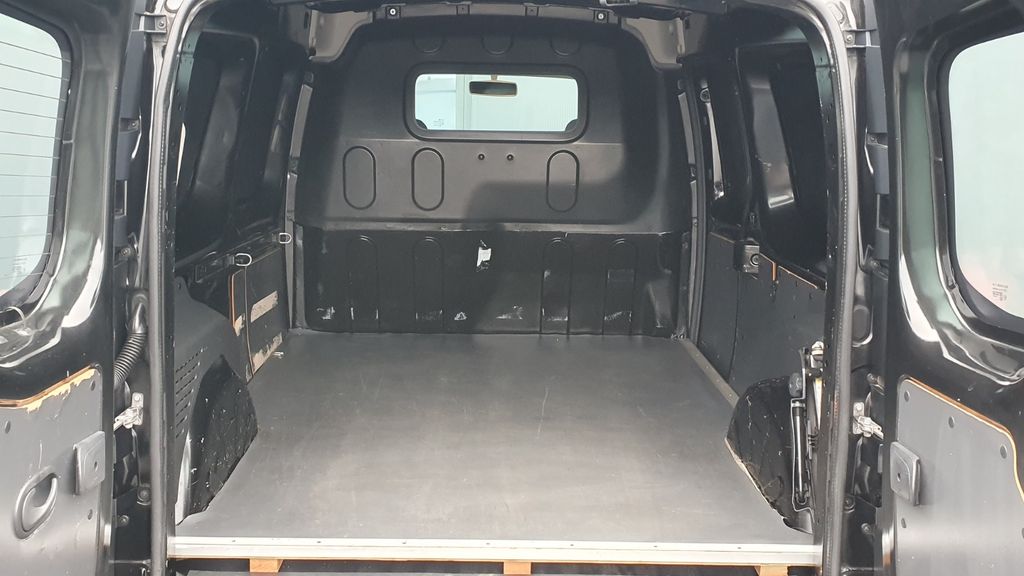 Kasten 111 CDI Extralang*SHZ*Klima*PDC