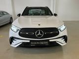 Mercedes-Benz GLC 400 e 4M AMG Pano Distr Night WinterP AHK - Mercedes-Benz GLC 400 aus 2024