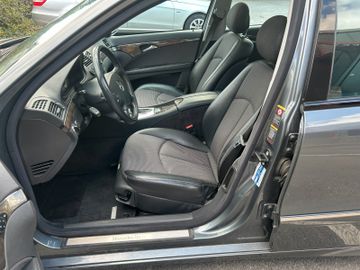 Mercedes E 220 - 10