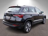 Skoda Karoq Ambition 2.0 TDI DSG LED Navi RFK ACC AHK - Skoda Karoq Ambition mit Diesel-Antrieb