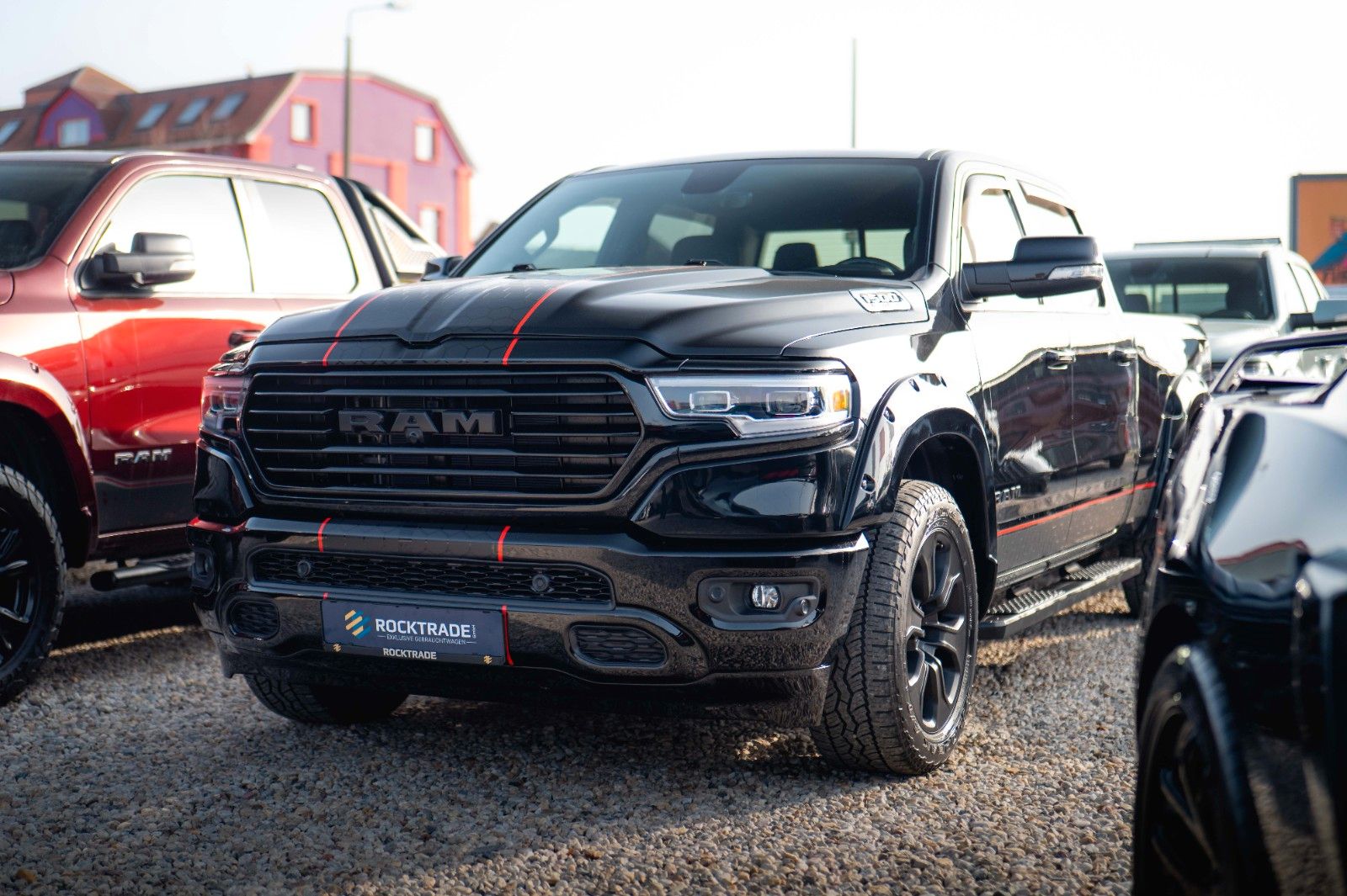 Fahrzeugabbildung Dodge RAM 5.7 V8 HEMI 4x4 BLACK Limited Longbed 19%