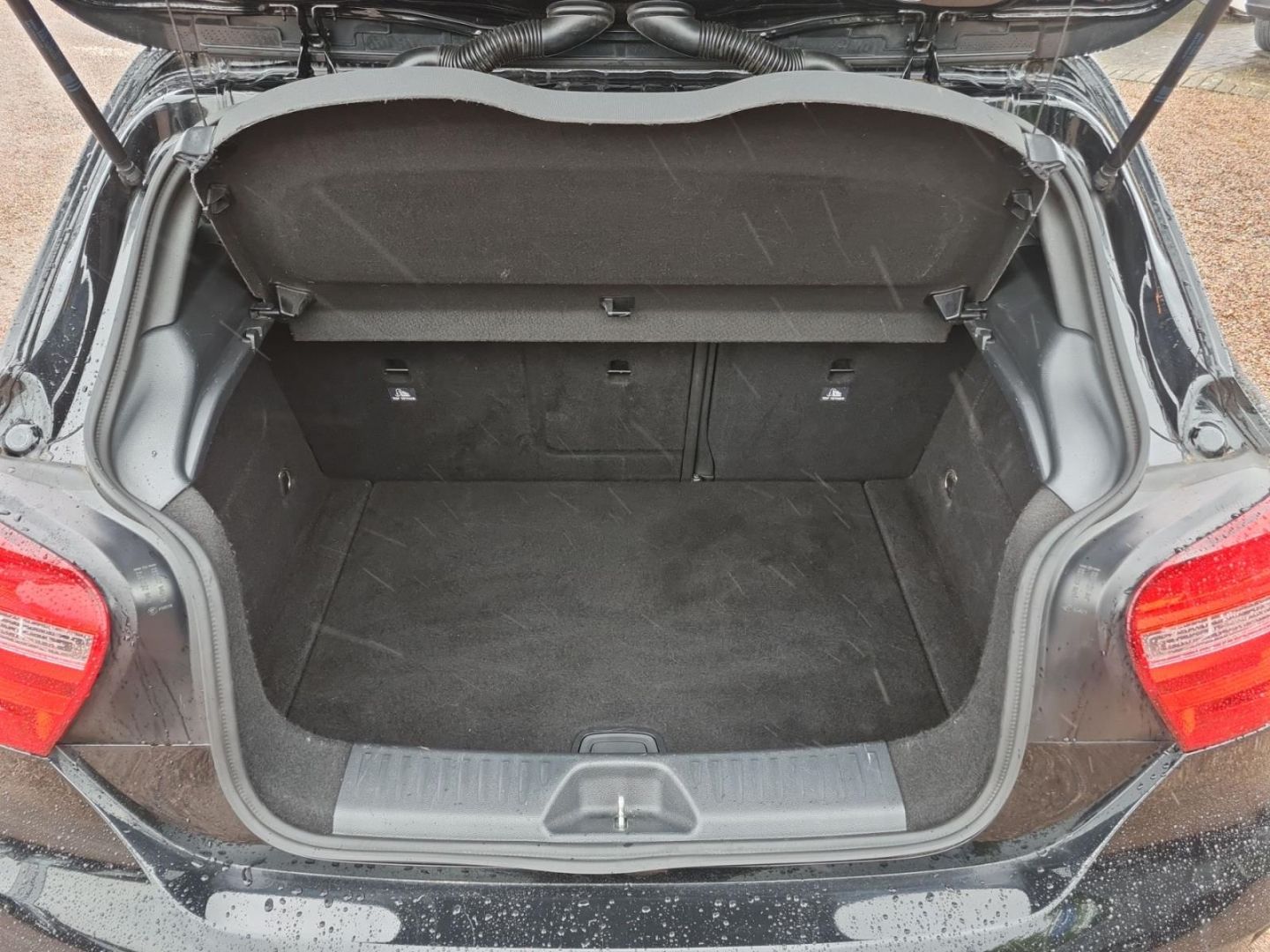 Fahrzeugabbildung Mercedes-Benz A 180 BlueEfficiency HU/AU Klima