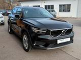 Volvo XC40 Momentum Pro 2WD T2 EU6d Navi Digitales Coc - Volvo XC40 Gebrauchtwagen in München