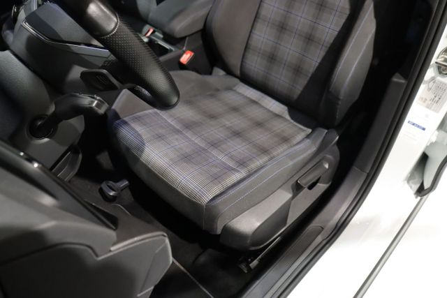 Golf GTE 1.4 TSI ACC NAVI SHZ BT LED-Plus
