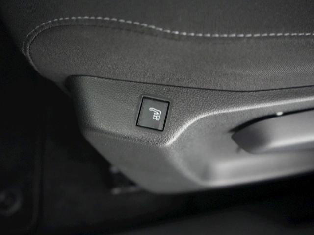 Combo E FACELIFT GS CDTI AT+RÜCKFAHRKAMERA+SCHIE