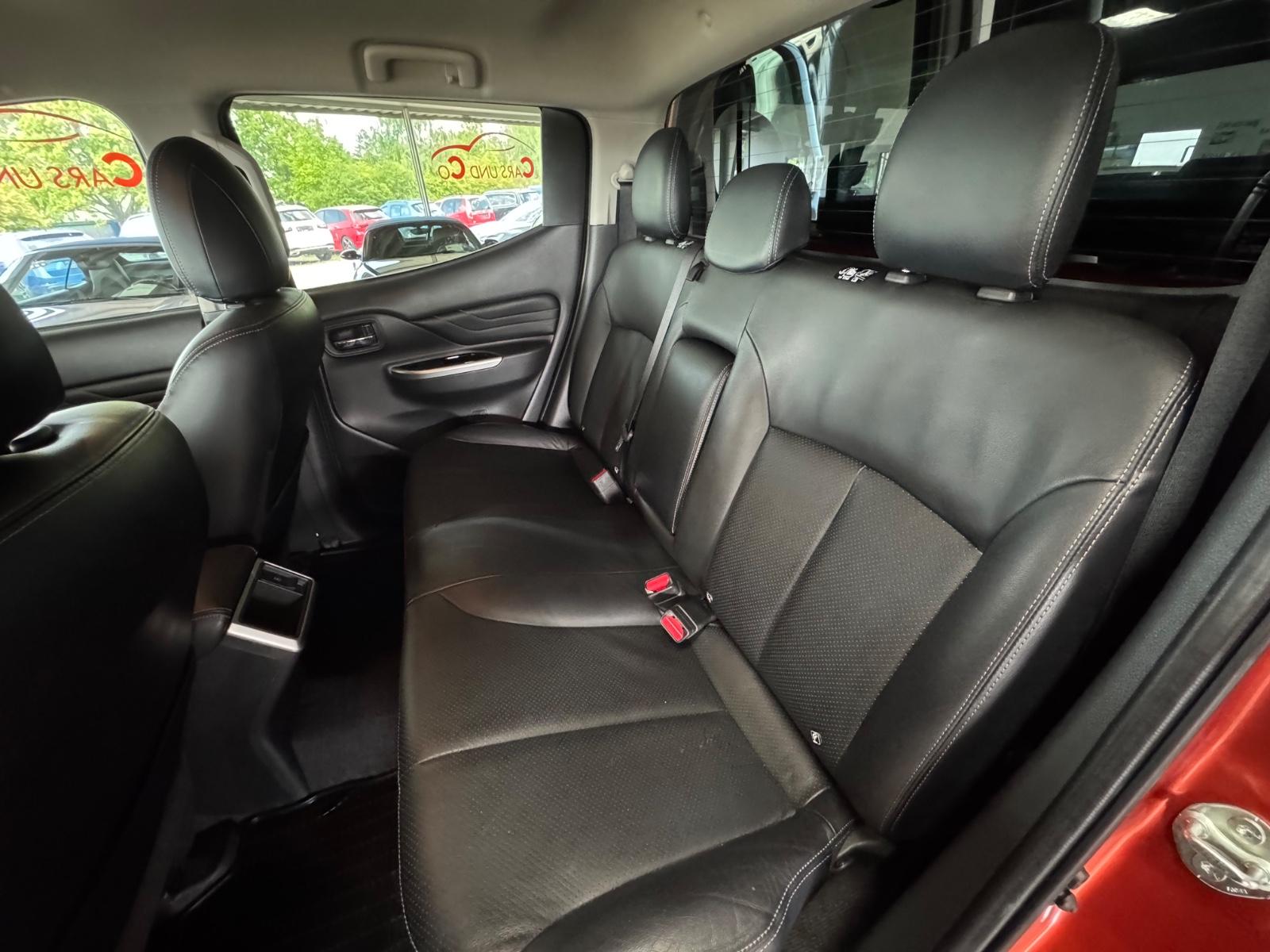 Mitsubishi L200 Top D-Kab 4WD H-Top *STHZ*SHZ*APP*AHK*19%*
