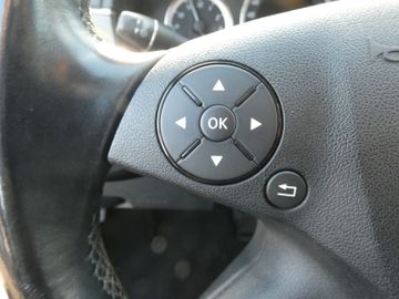 Mercedes E 200 - 10