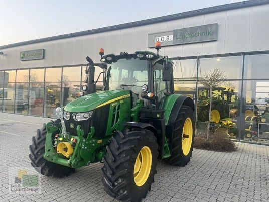 John Deere 6110M