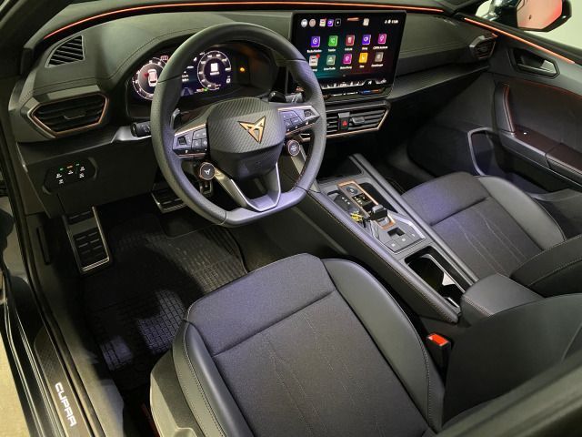 CUPRA Leon Sportstourer 1.5 eTSI DSG AHK