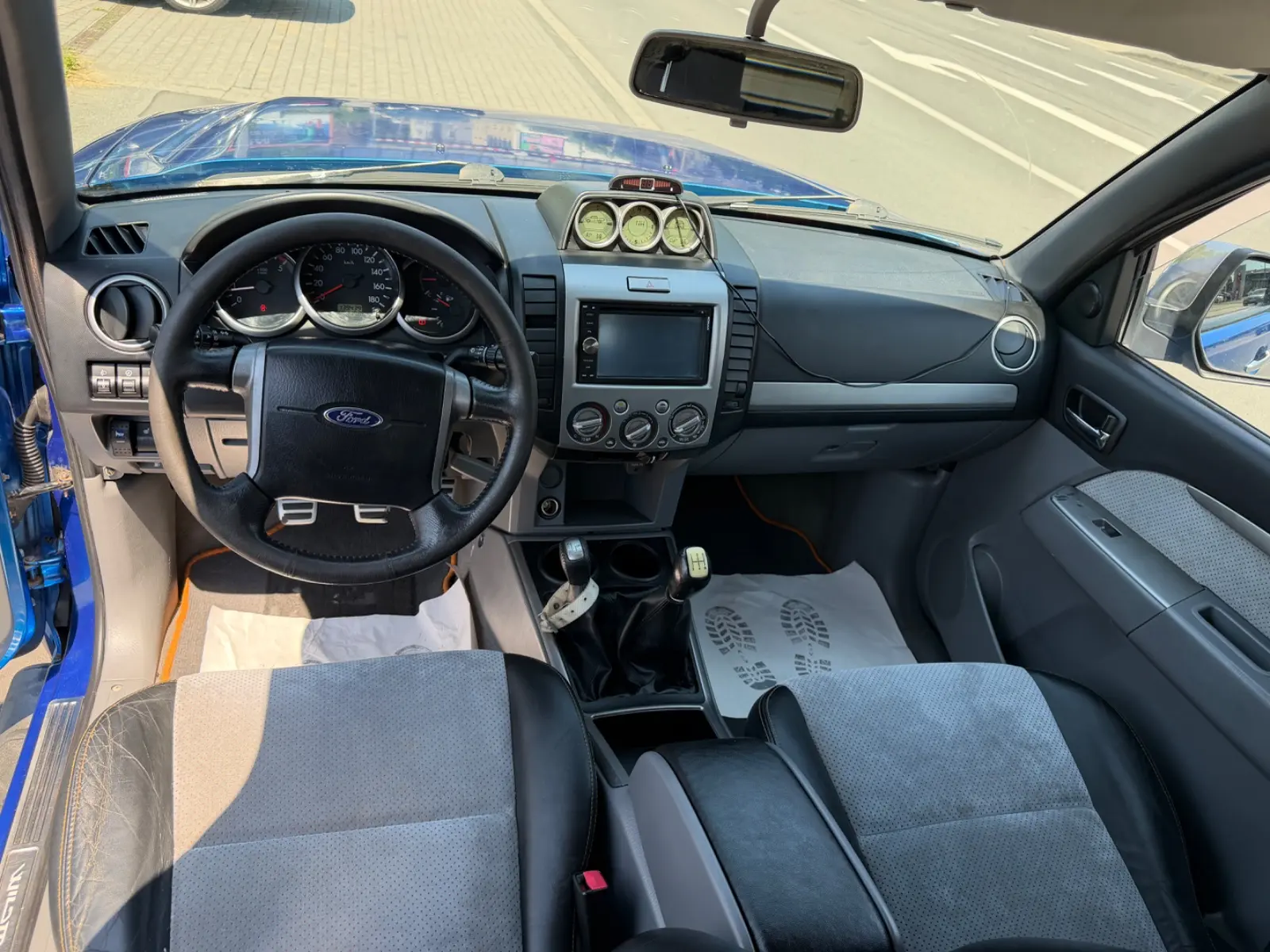 Ford Ranger Double Cabine 3.0 156ch 4x4 - 2 ème main - Attelage - Courroie neuve - Pneus toutes saisons