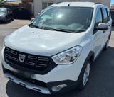 Dacia Lodgy Stepway Klima Kamera Tempomat 7-Sitze 8-FB - Dacia Lodgy aus 2019