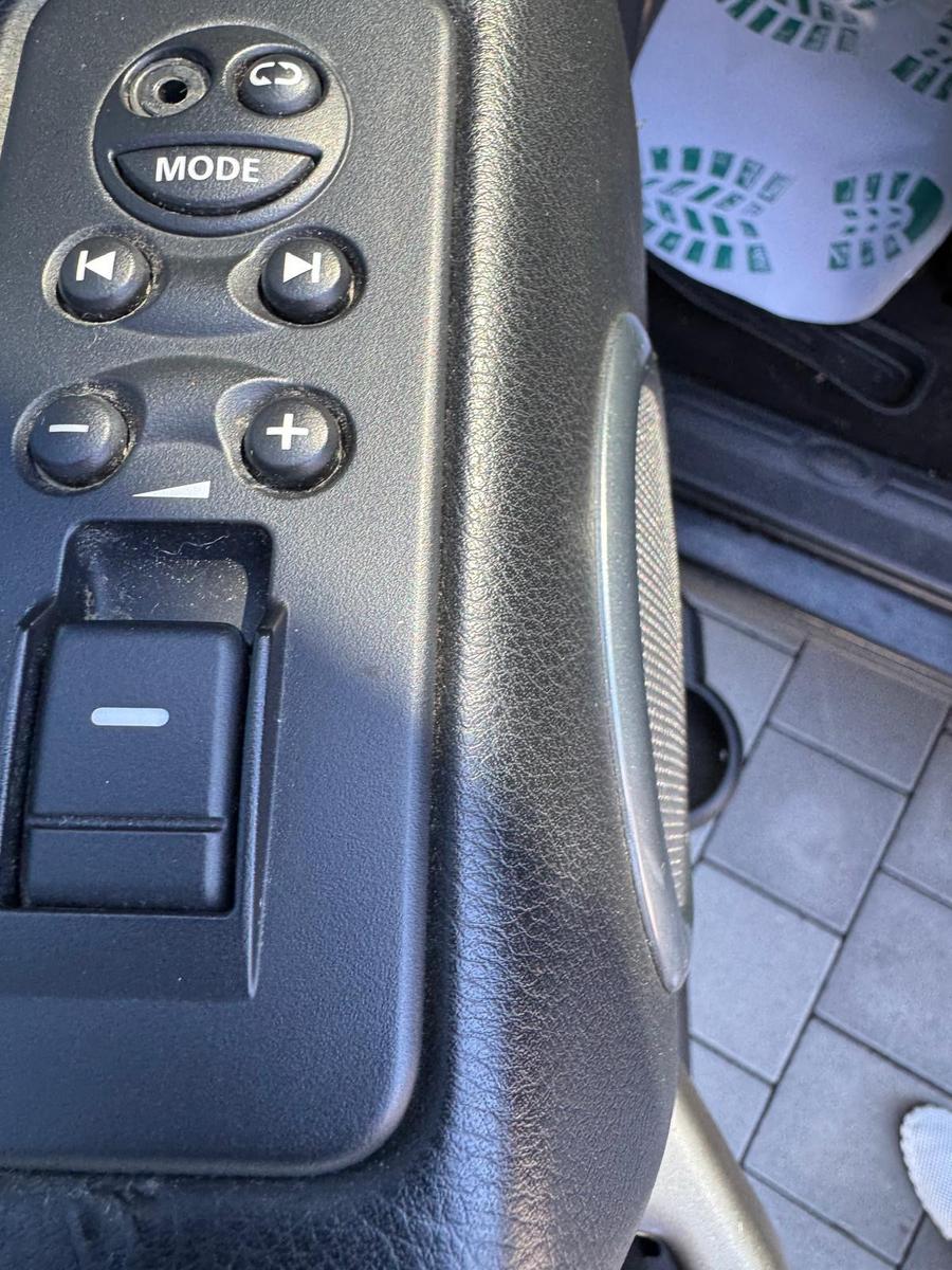 Land Rover Discovery 2006 — photo 19