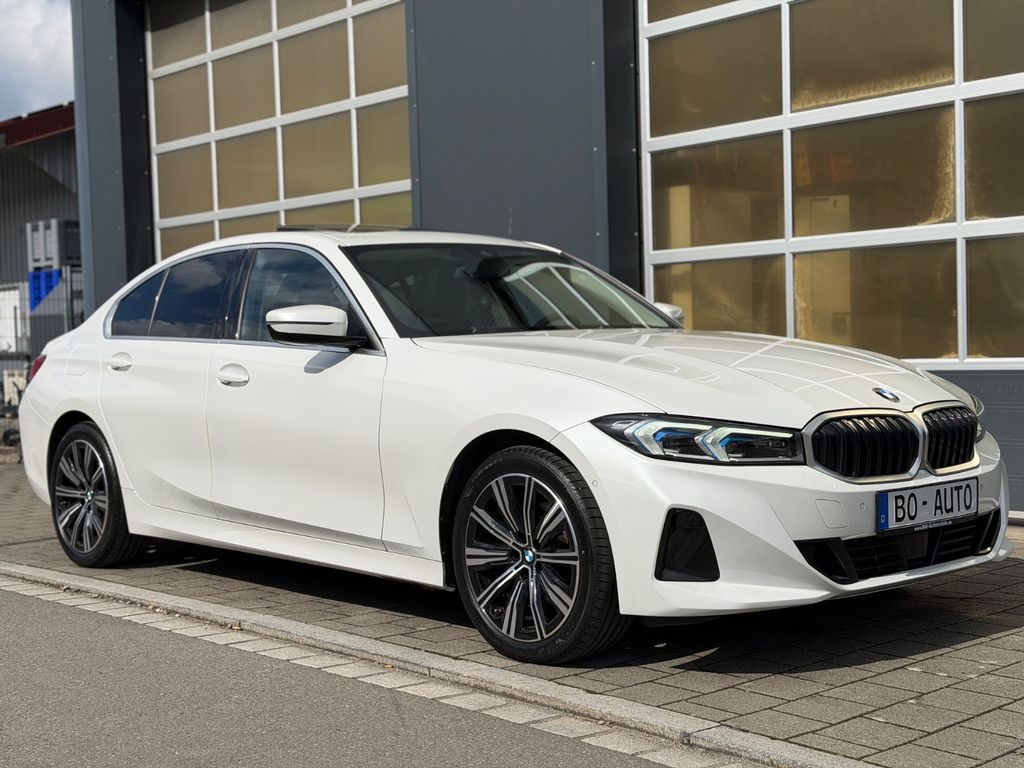 Image of BMW 320