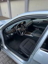 Mercedes-Benz Mercedes E350 4Matic - Mercedes-Benz E 350 aus 2009: 4matic