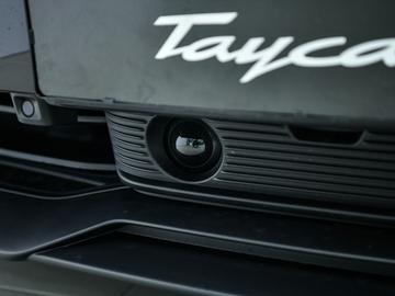 2026 Porsche TAYCAN photo 8