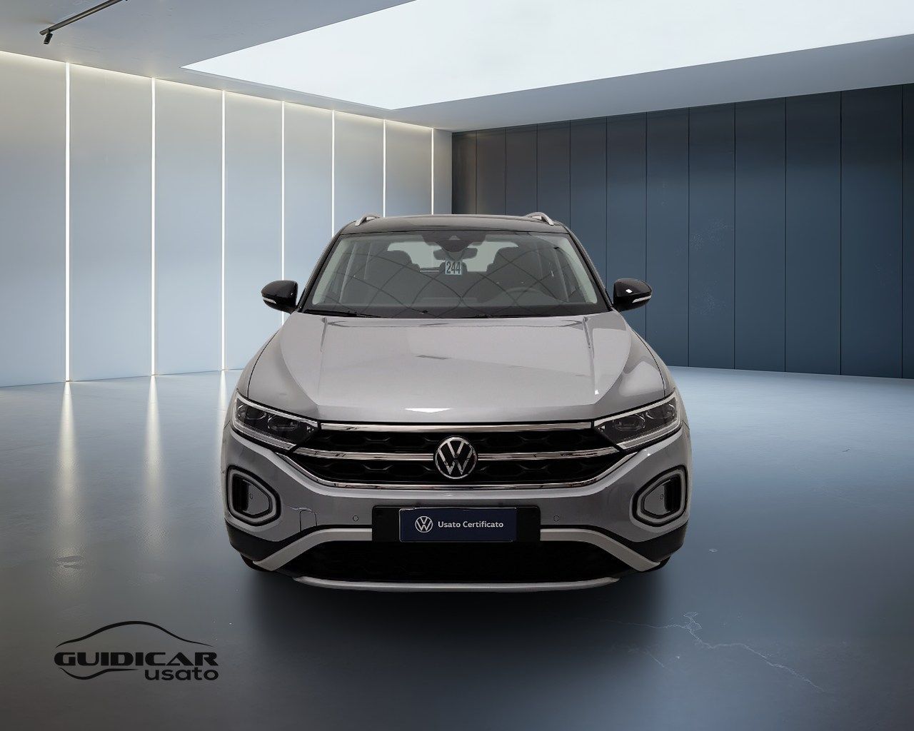 Volkswagen VOLKSWAGEN T-Roc I 2022 - T-Roc 1.0 tsi Style 11 imagem 2