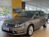 Volkswagen Passat 2.0 TDi Highline*NAVi*KAMERA*ACC*Bi/XENON - Volkswagen Passat aus 2011: Kombi, Highline