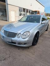 Mercedes-Benz Mercedes E420 V8 - Mercedes-Benz E 420 mit Diesel-Antrieb