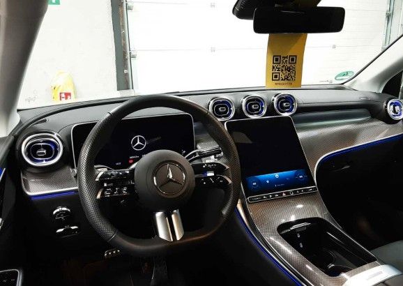 Mercedes-Benz GLC300de Coupe 4M Edition AMG PANO AHK 360 KEY imagem 3