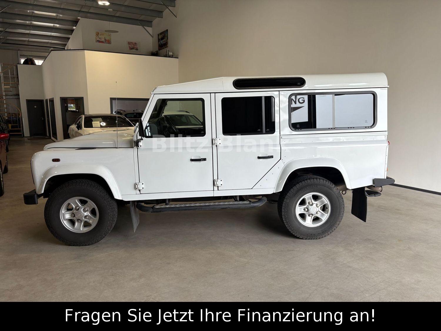 Land Rover Defender 110  Station Wagon