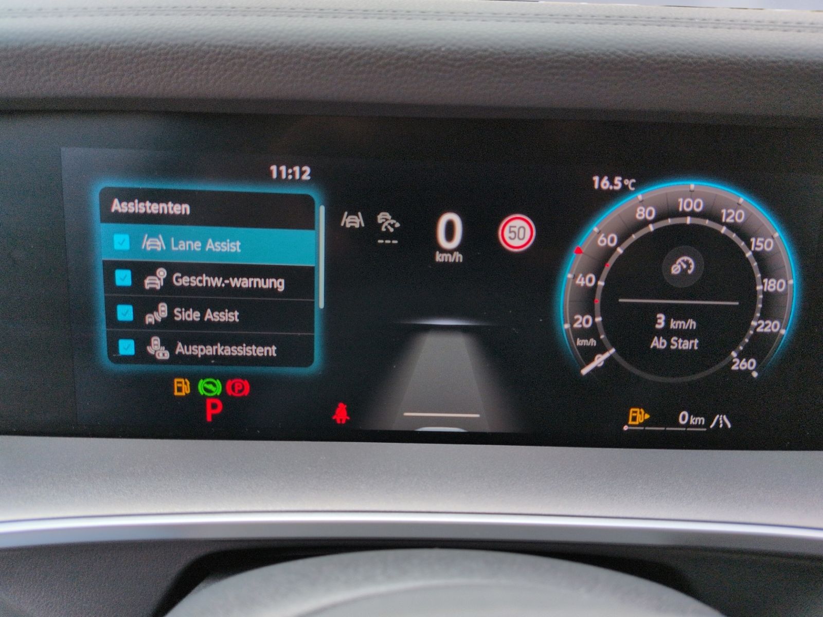 Tayron 2.0 TDI 4M DSG Life KAMERA+AHK+DCC+ACC