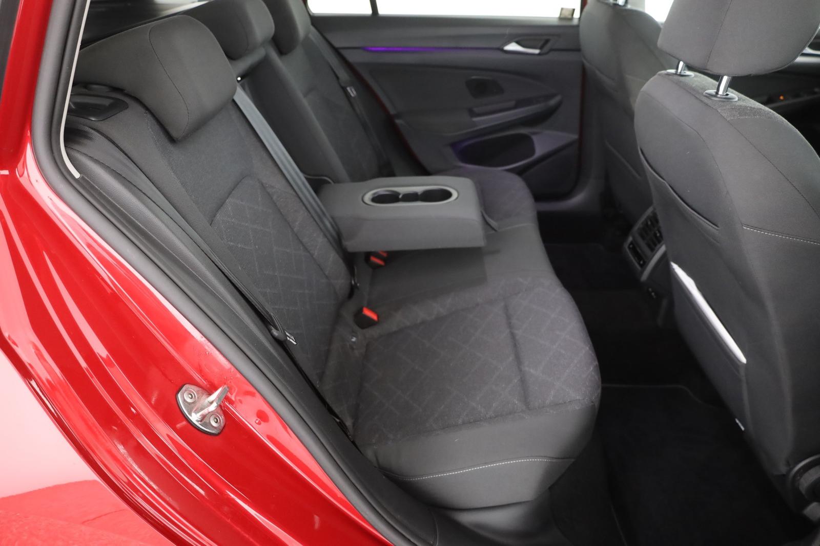 Volkswagen Golf VIII Variant 1.0 eTSI Life Standheizung ACC, миниатюра 24
