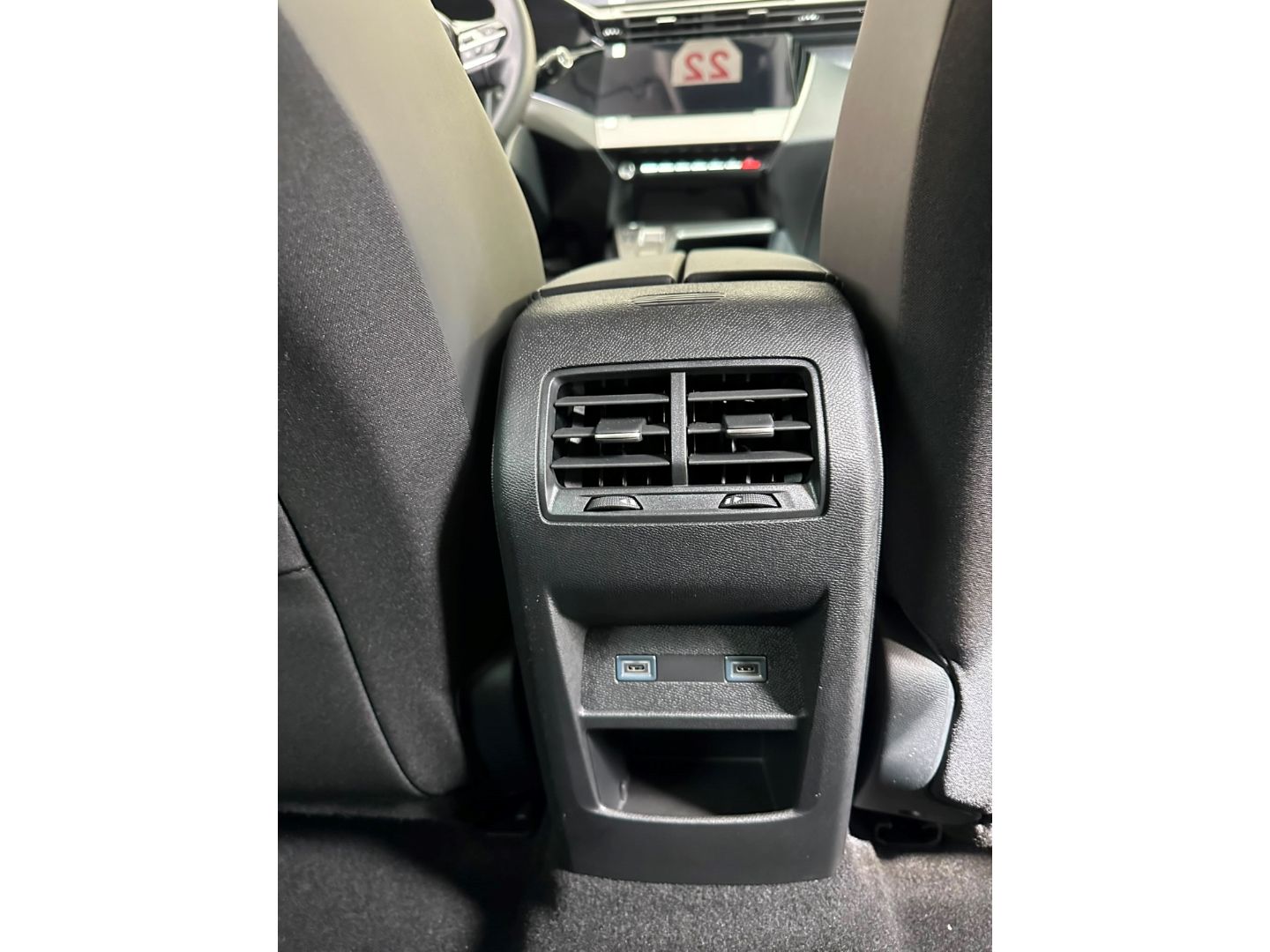 Peugeot 308 - Bild 20