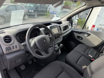 Renault Trafic - 9