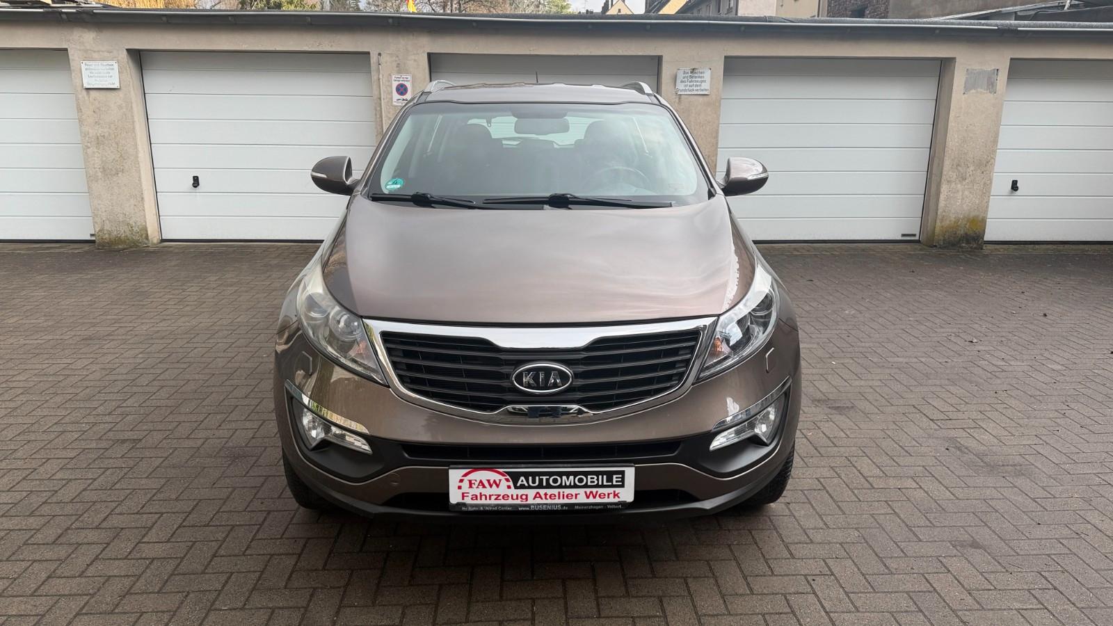 Kia Sportage Vision 4WD/1.Hand/Klima/AHK/Tüv Neu