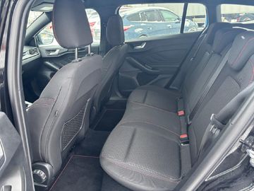 Ford Focus Turnier 1.0 ST-Line X KameraAHK