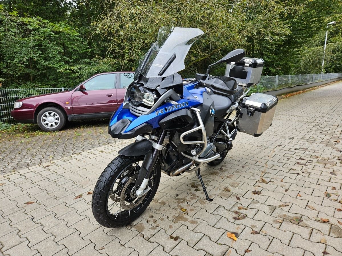 Fahrzeugabbildung BMW R 1200 GS Adventure 3 Pakete Aluminiumkoffer 2 J