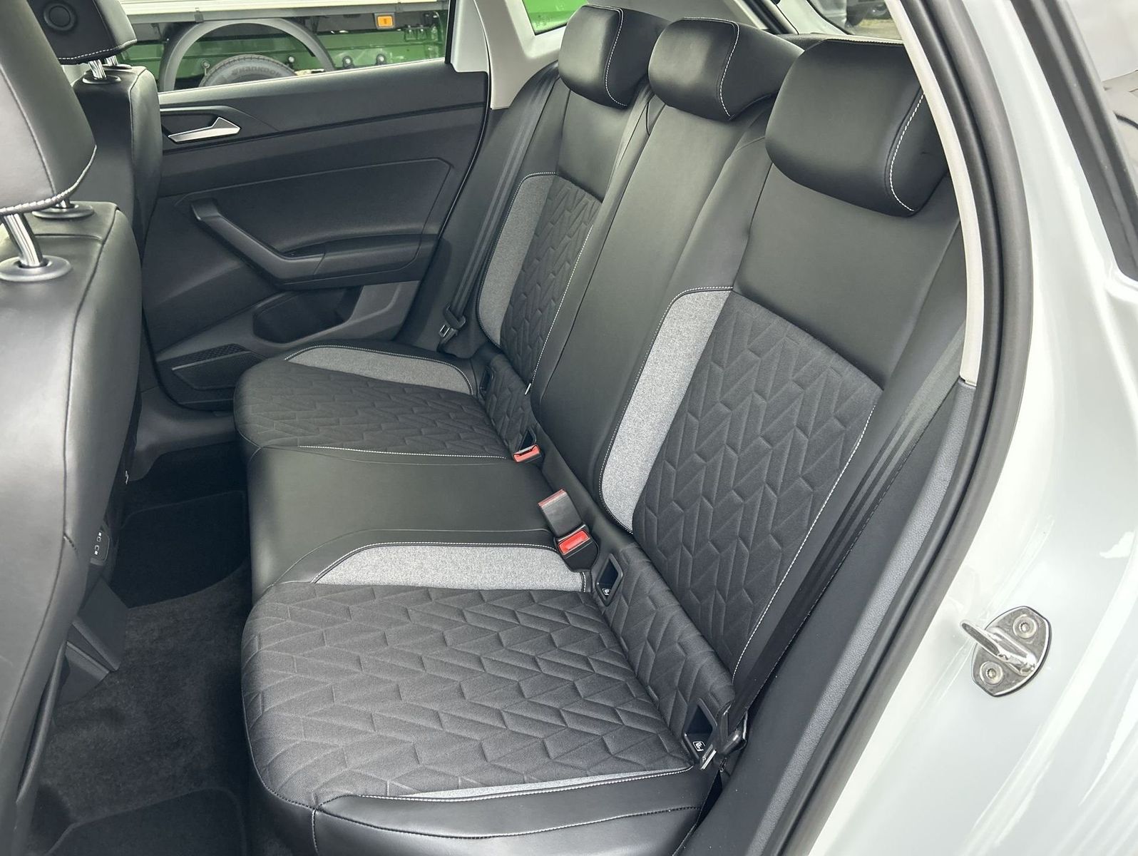 Volkswagen Polo - Bild 12