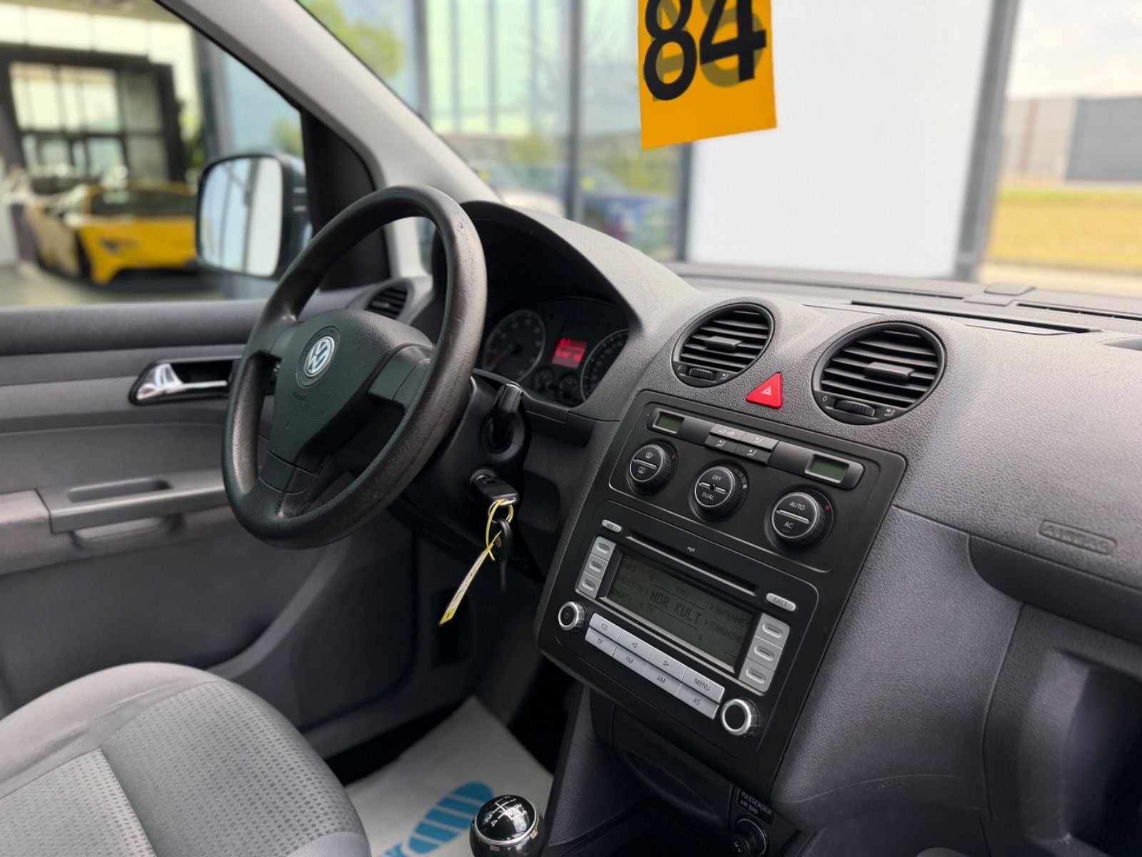 Caddy 1.6 Life Klimaaut. Anhängerk 5Sitz Tüv NEU